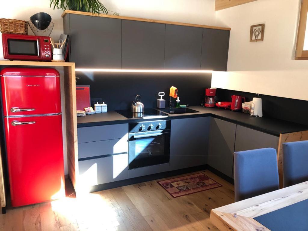 Apartamento Cesa Prinoth Campitello di Fassa Exterior foto