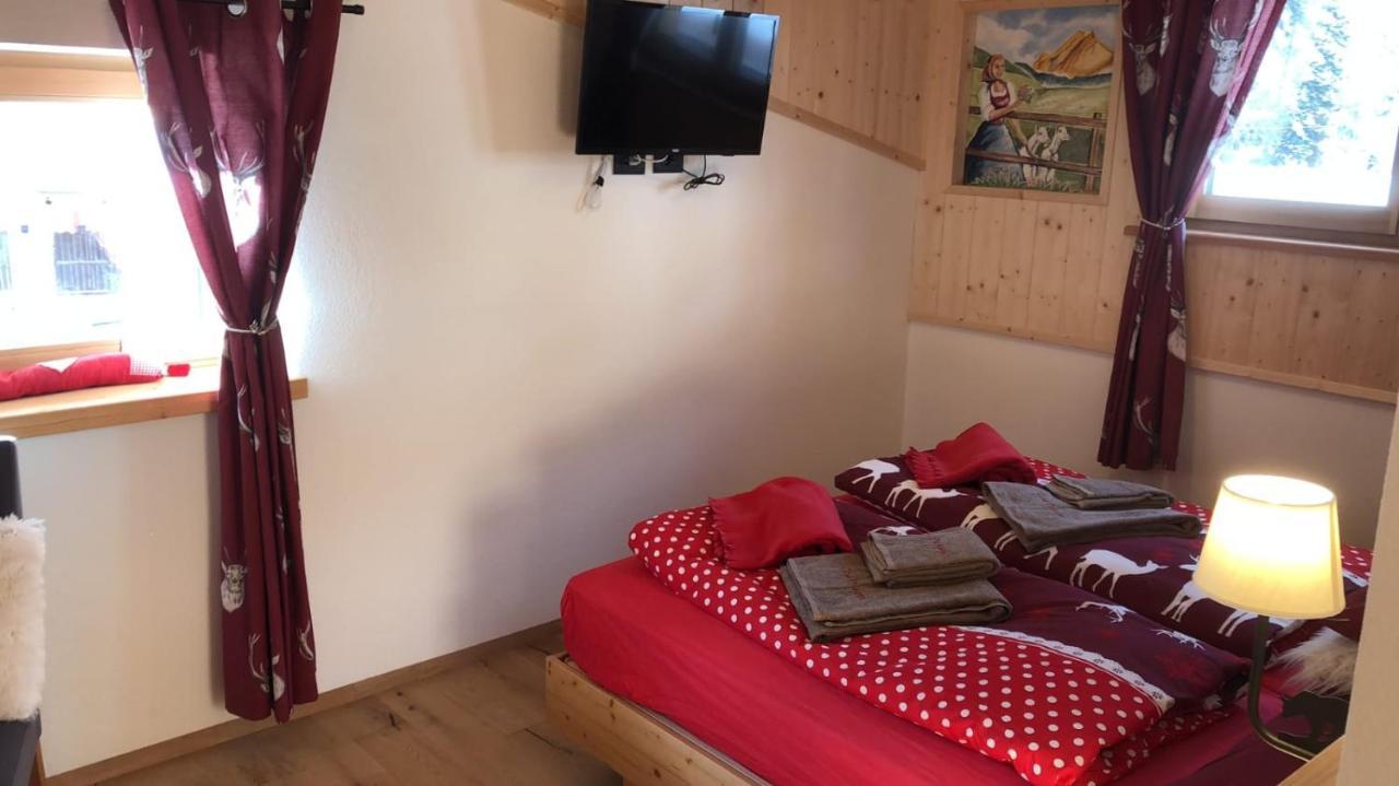 Apartamento Cesa Prinoth Campitello di Fassa Exterior foto