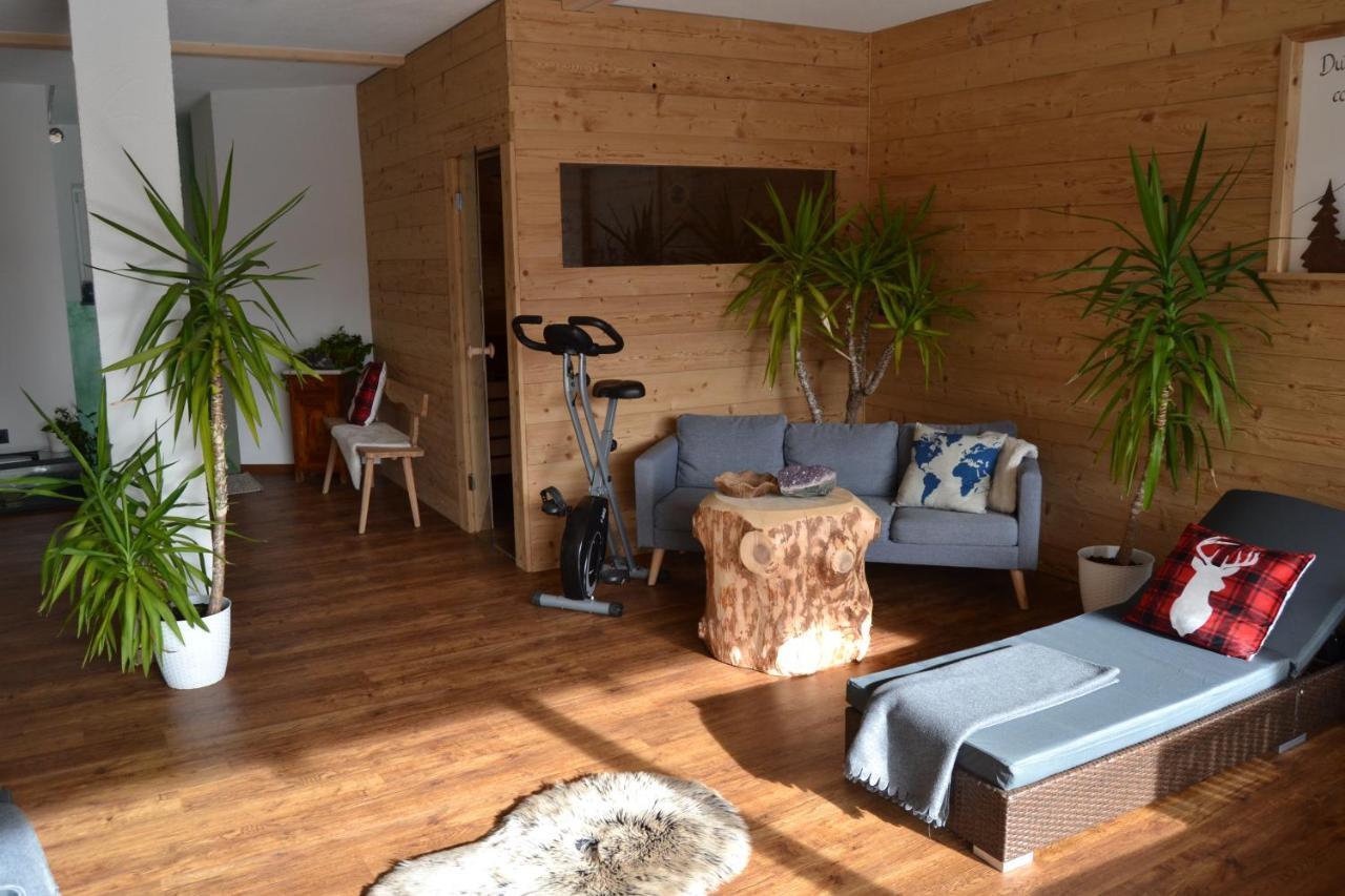 Apartamento Cesa Prinoth Campitello di Fassa Exterior foto